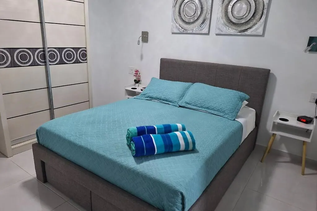 Felicity Apartment Noord