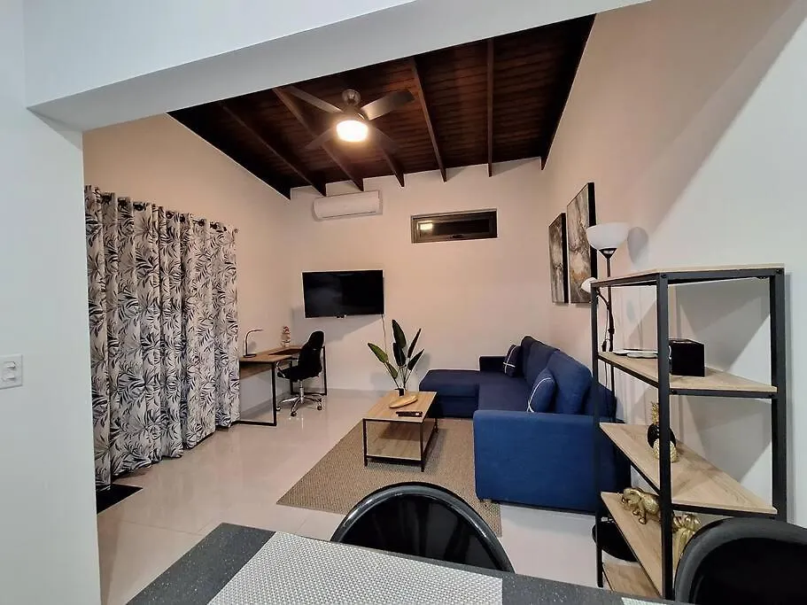 Felicity Apartment Noord
